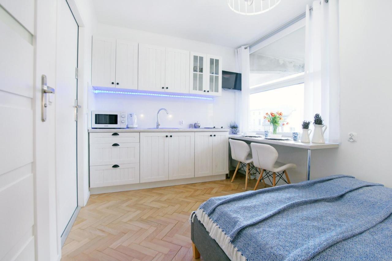 Duarte Apartamenty Kollataja Wrocław Exteriör bild